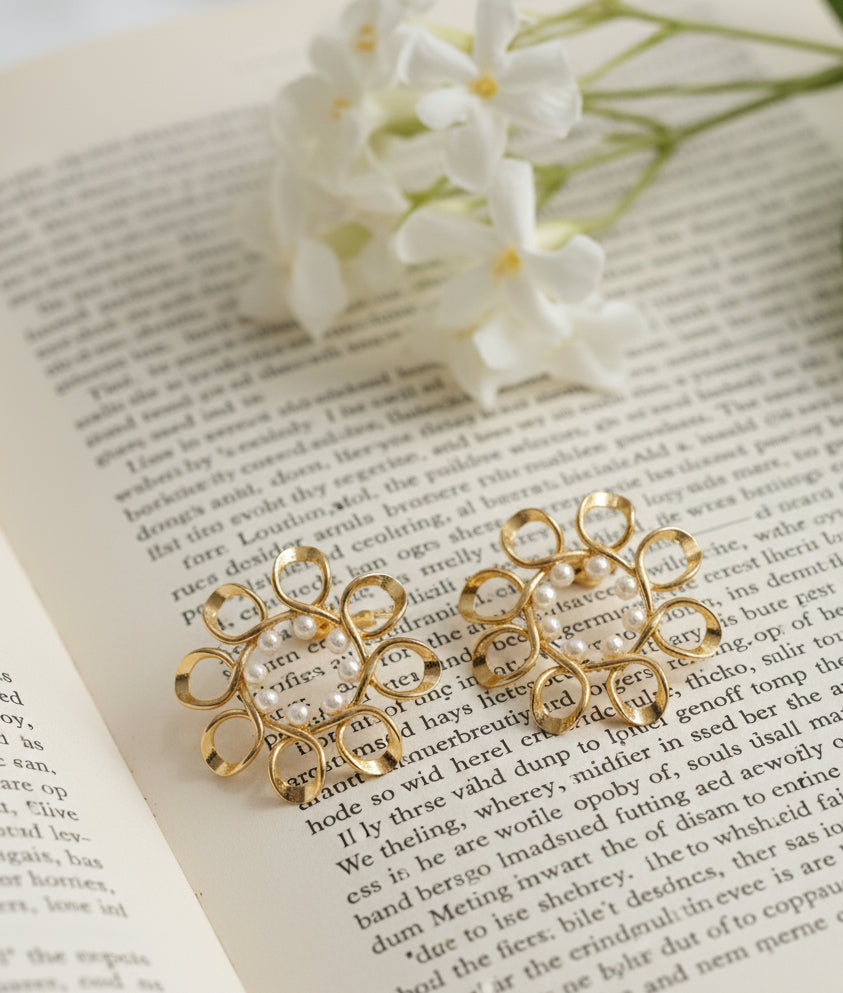 Vinyasa Gold Weave Studs