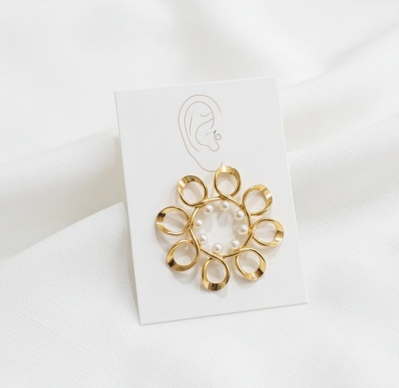 Vinyasa Gold Weave Studs