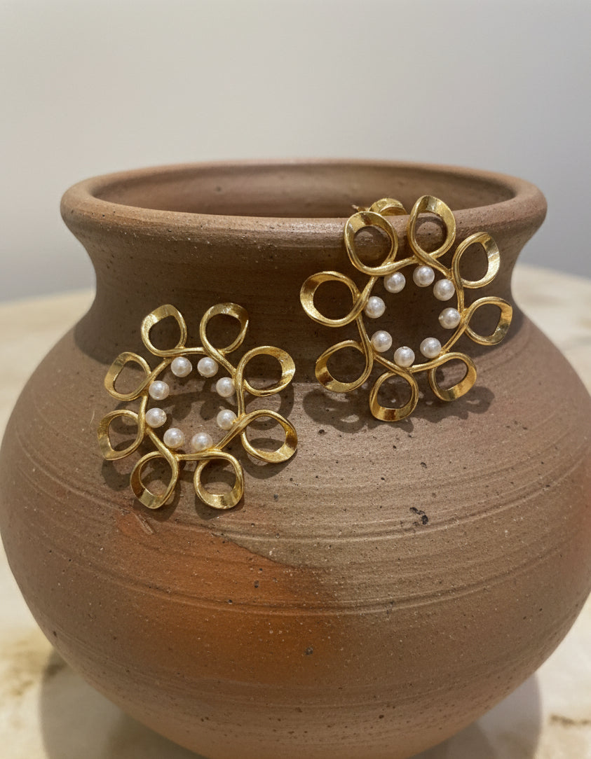 Vinyasa Gold Weave Studs