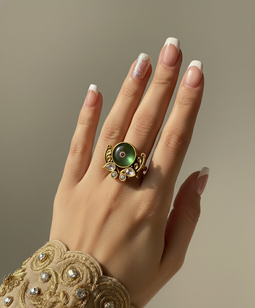 MIRAYA Stud Ring