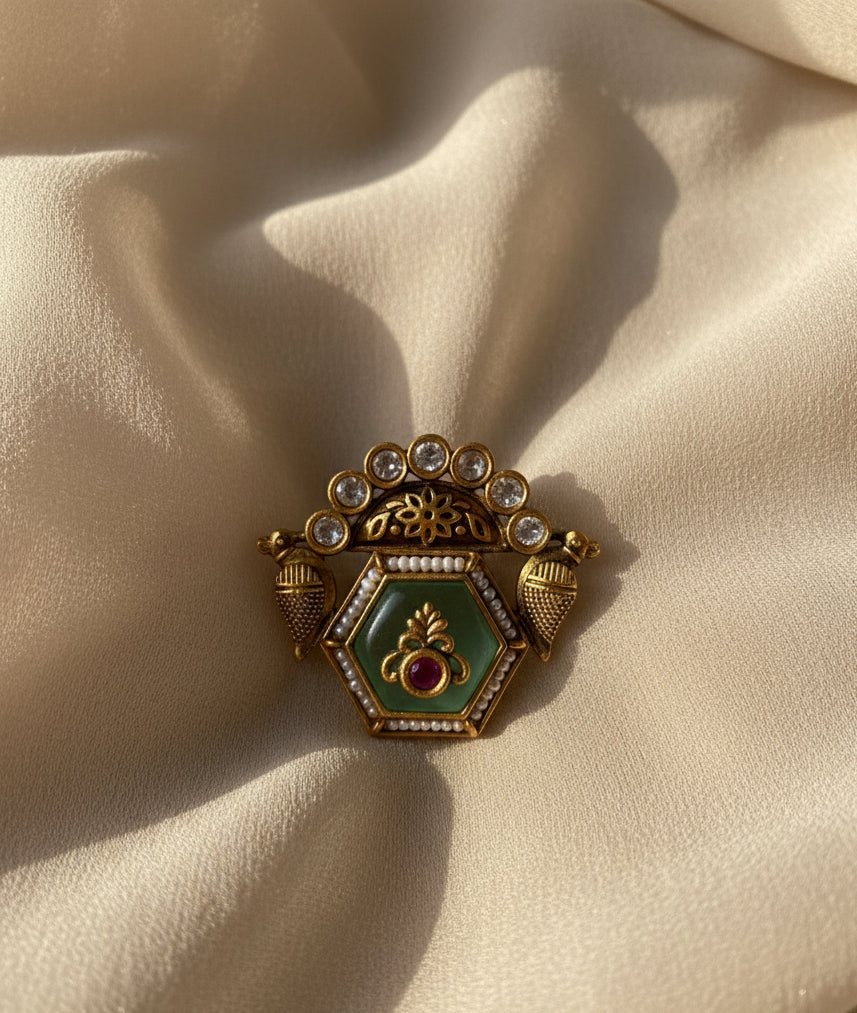 Shadkon Panna Ring (Hexagon Emerald Ring)