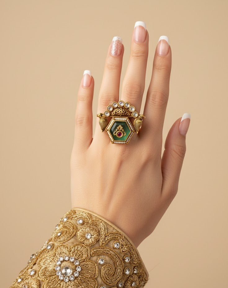 Shadkon Panna Ring (Hexagon Emerald Ring)
